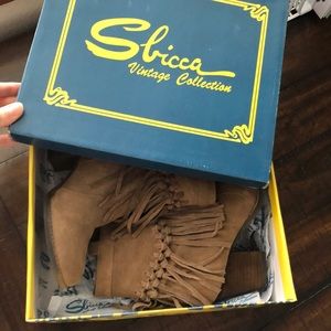 Sbicca Vintage fringe heel boot 6.5